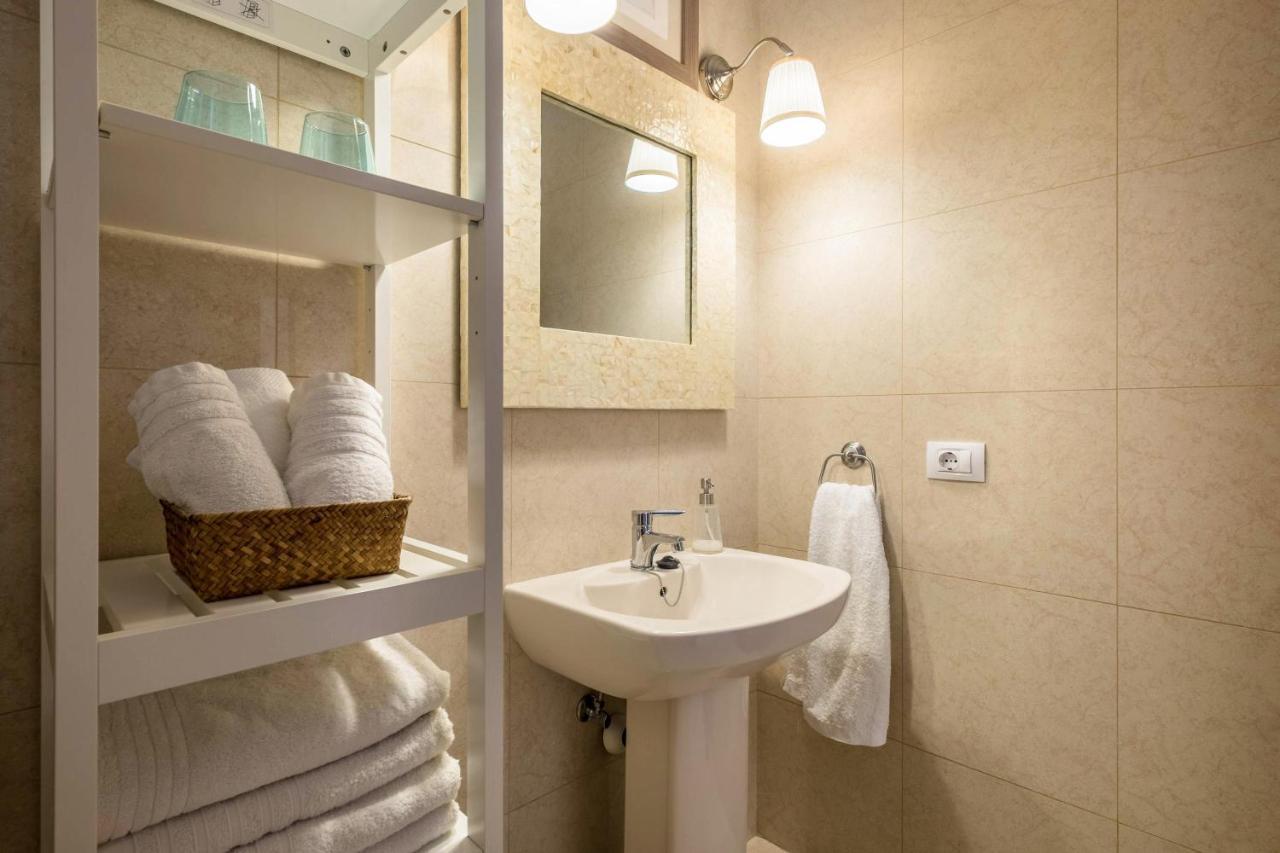 Apartamento Marina Arona  Εξωτερικό φωτογραφία